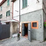 Il Laghetto 19 *