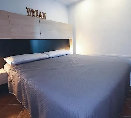 Ferienhaus Il Laghetto 19 *