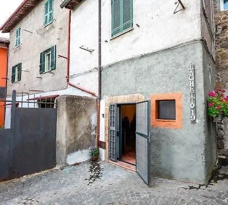 Il Laghetto 19 *